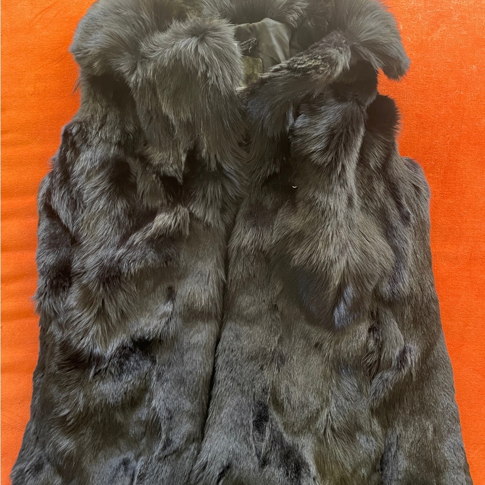 Luxurious Vintage Black Fur Vest